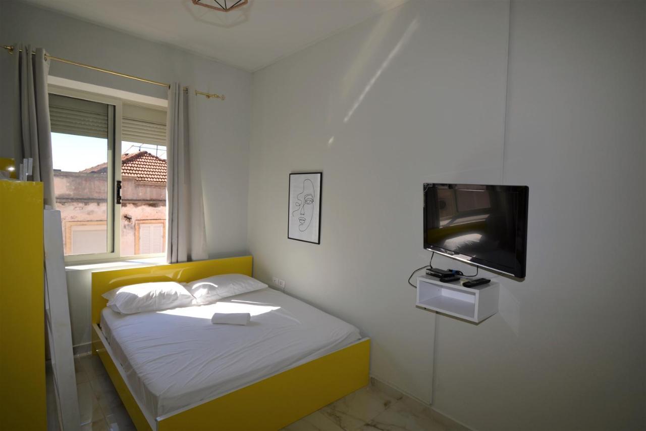 Jonian Central Condos ساراندا المظهر الخارجي الصورة